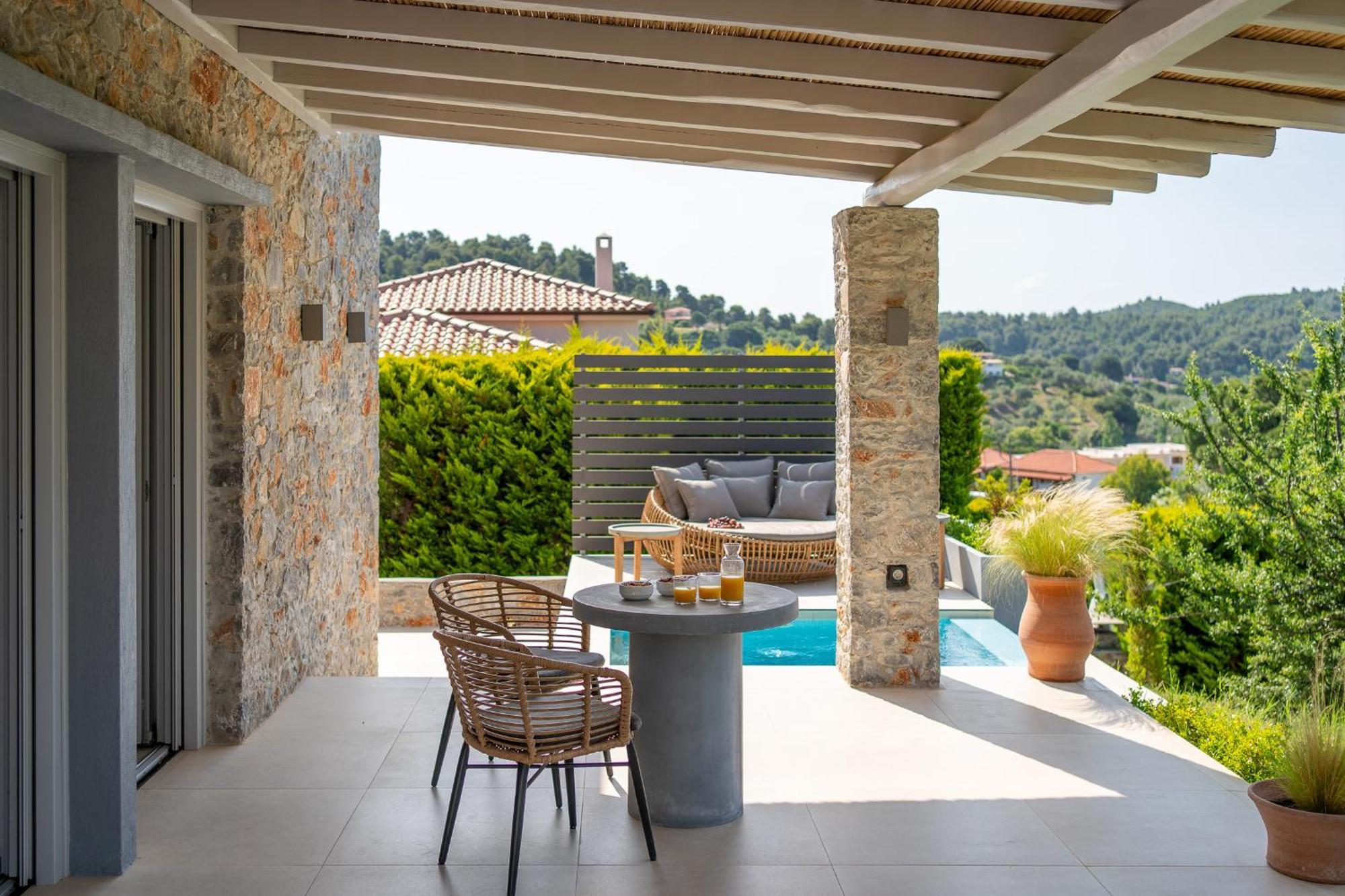 Stone Build Suite With Private Pool Kolios Esterno foto